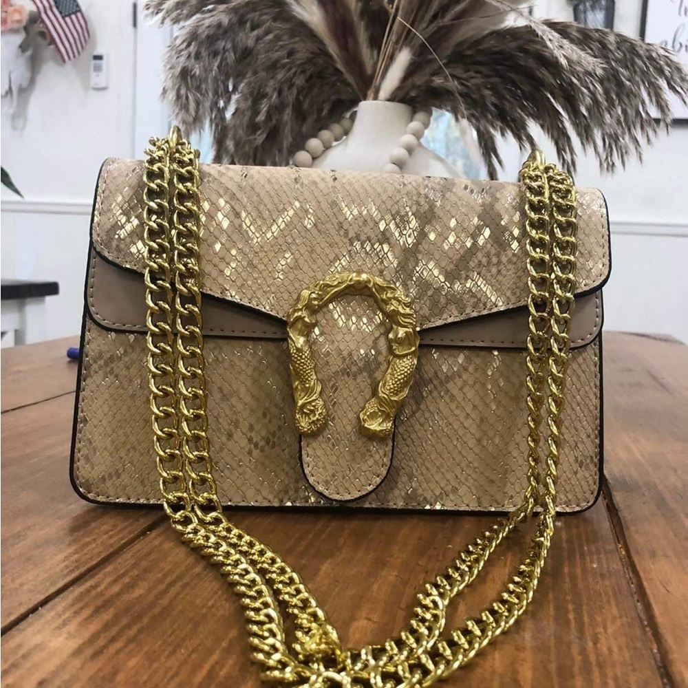 Crossbody/shoulder bag - Picture 2 of 3